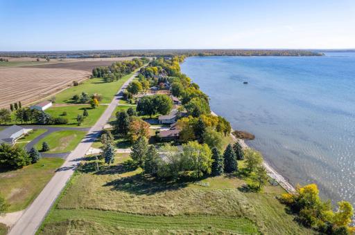 38192 N Shore Drive, Battle Lake, MN 56515