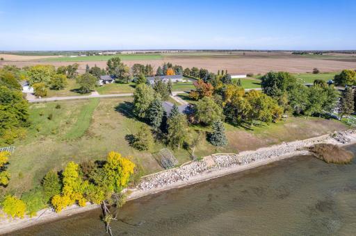 38192 N Shore Drive, Battle Lake, MN 56515