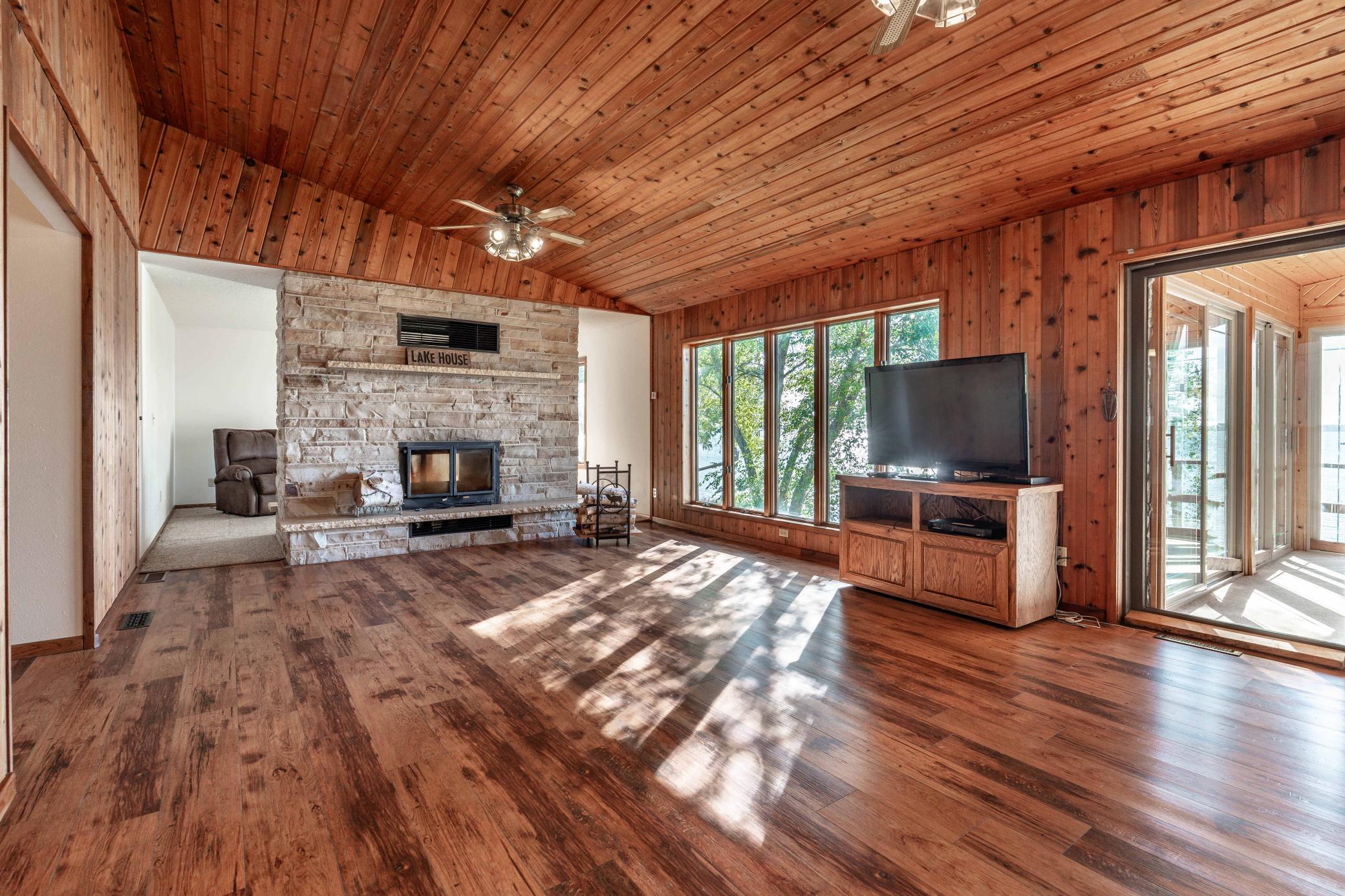 38192 N Shore Dr BL-204.jpg