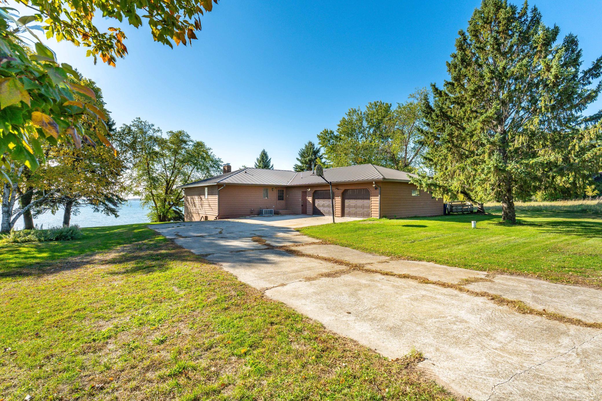 38192 N Shore Dr BL-102.jpg