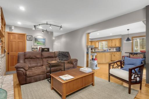 14490 42nd Avenue N, Plymouth, MN 55446