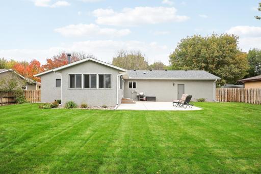 624 Hennes Avenue, Shakopee, MN 55379