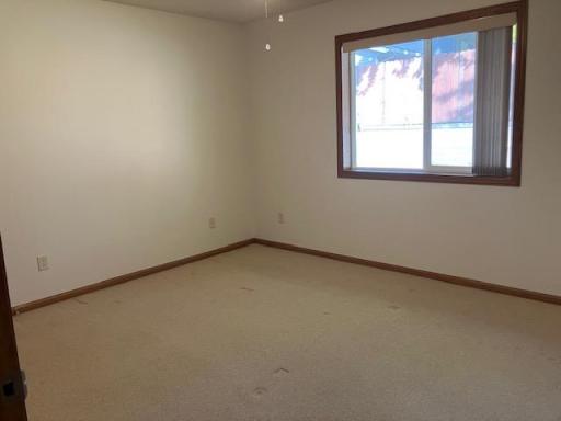 1608 NE 4th Street, Waseca, MN 56093