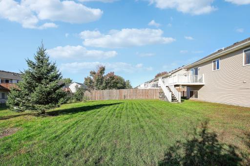 890 Newport Avenue, Shakopee, MN 55379