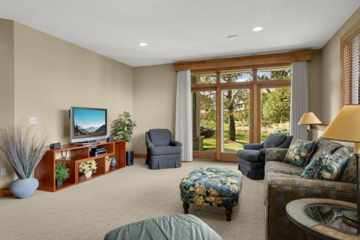 124 Stonebridge Road, Saint Paul, MN 55118