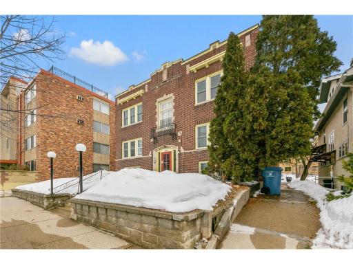 1909 Emerson Avenue S, 8, Minneapolis, MN 55403