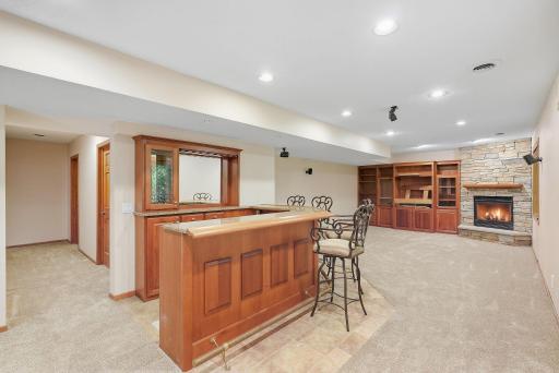 12560 Dorchester Trail, Apple Valley, MN 55124