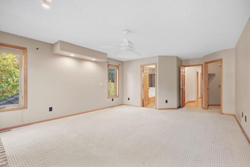 12560 Dorchester Trail, Apple Valley, MN 55124