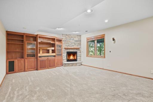 12560 Dorchester Trail, Apple Valley, MN 55124