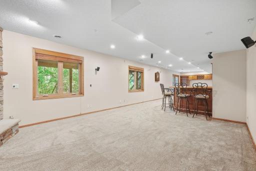 12560 Dorchester Trail, Apple Valley, MN 55124