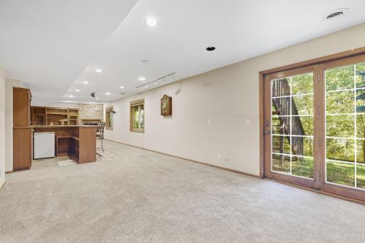 12560 Dorchester Trail, Apple Valley, MN 55124