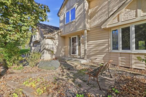 12560 Dorchester Trail, Apple Valley, MN 55124
