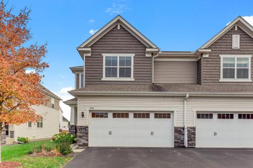 4366 Corn Silk Lane, Woodbury, MN 55129