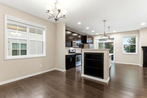 4366 Corn Silk Lane, Woodbury, MN 55129