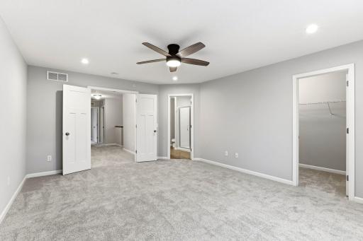 4366 Corn Silk Lane, Woodbury, MN 55129