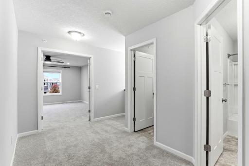 4366 Corn Silk Lane, Woodbury, MN 55129