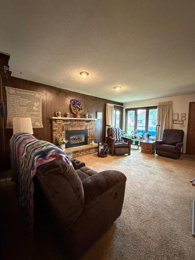 220 3rd Avenue NE, Plainview, MN 55964