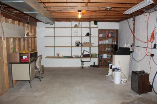 220 3rd Avenue NE, Plainview, MN 55964