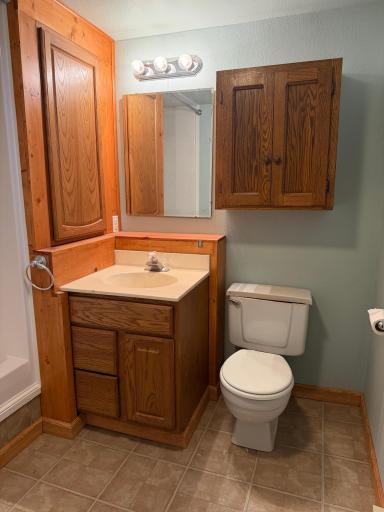 301 12TH Avenue E, Lisbon, ND 58054