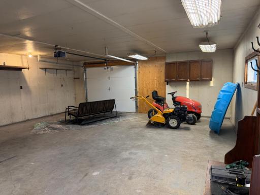301 12TH Avenue E, Lisbon, ND 58054