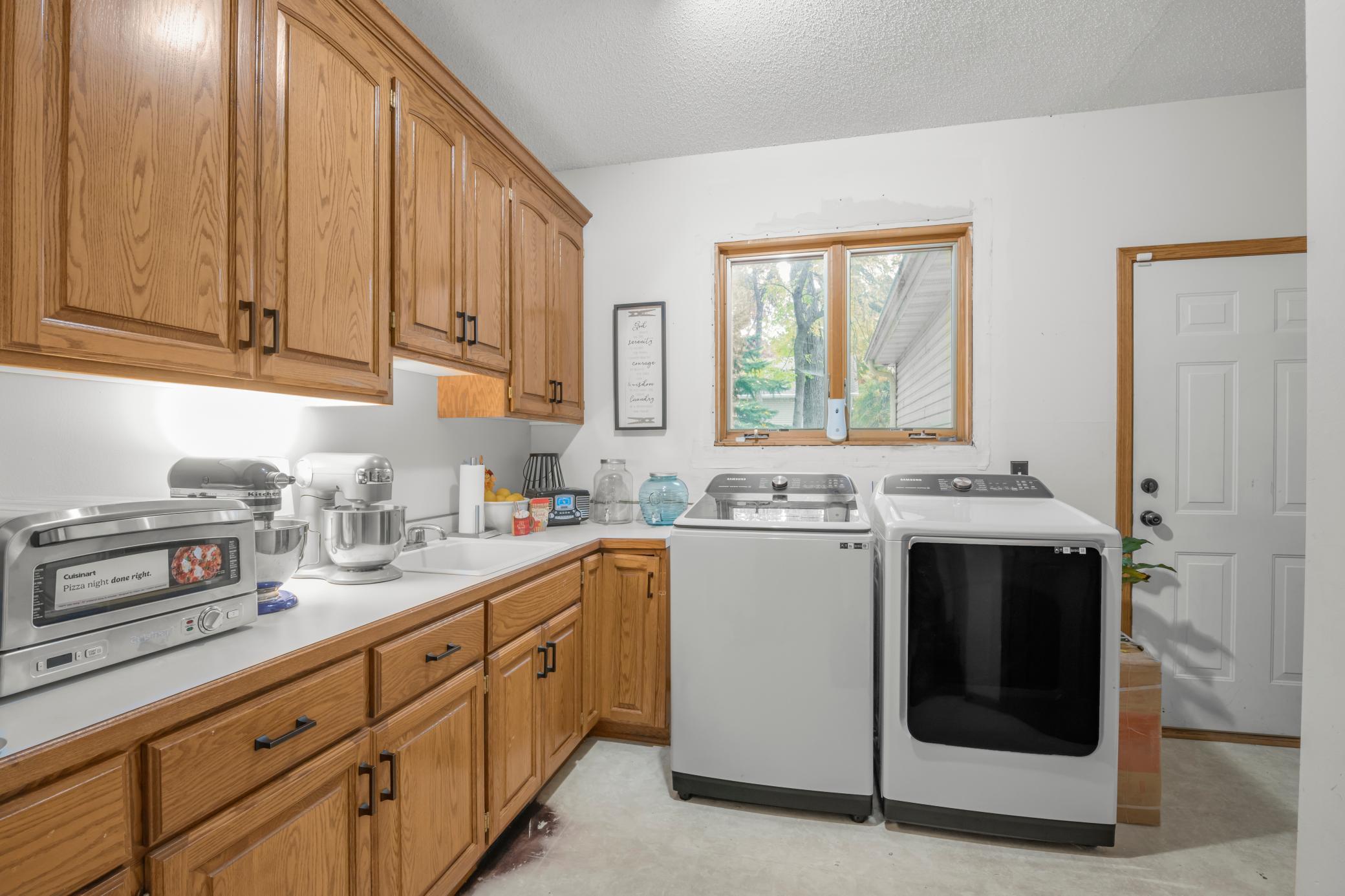 Mud/Laundry Room