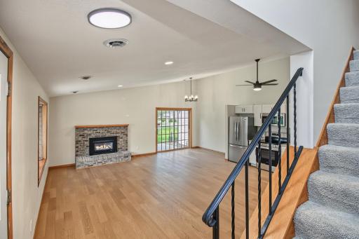 3612 Gershwin Lane N, Oakdale, MN 55128