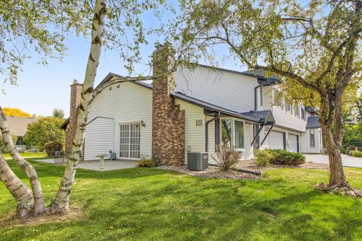 3612 Gershwin Lane N, Oakdale, MN 55128