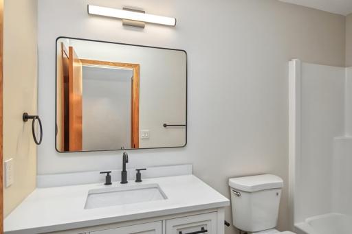 3612 Gershwin Lane N, Oakdale, MN 55128