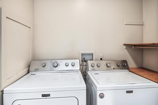 3612 Gershwin Lane N, Oakdale, MN 55128