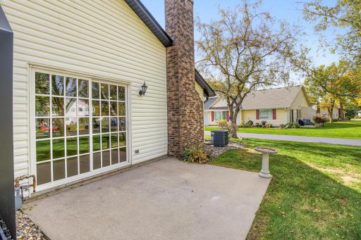 3612 Gershwin Lane N, Oakdale, MN 55128