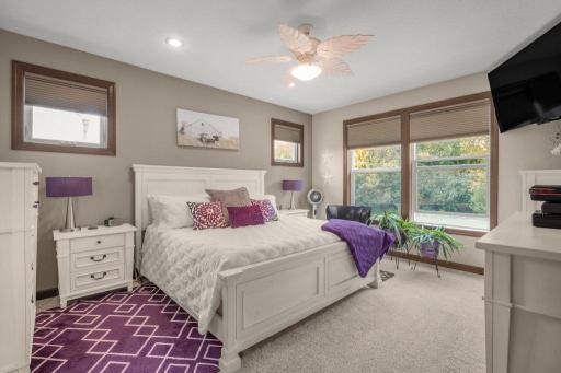1541 Belmont Avenue NW, Shakopee, MN 55379
