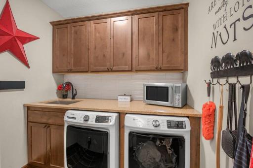 1541 Belmont Avenue NW, Shakopee, MN 55379