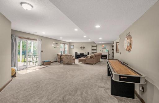 1541 Belmont Avenue NW, Shakopee, MN 55379