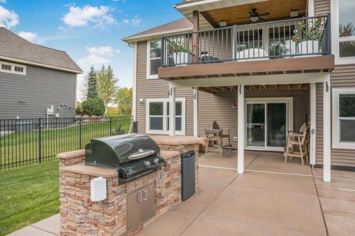 1541 Belmont Avenue NW, Shakopee, MN 55379