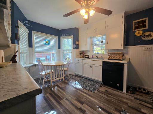 329 2nd Avenue NE, Saint Cloud, MN 56304