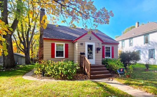 329 2nd Avenue NE, Saint Cloud, MN 56304