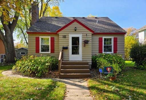 329 2nd Avenue NE, Saint Cloud, MN 56304