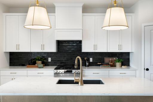 Photo taken from previous model. Some options shown may not be included with this pricing. Ask for a detailed breakdown of all the options included with this to-be-built pricing.