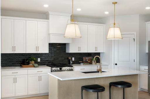 Photo taken from previous model. Some options shown may not be included with this pricing. Ask for a detailed breakdown of all the options included with this to-be-built pricing.