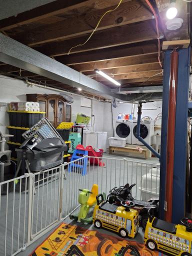 basement 1.jpg