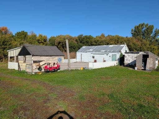 14687 540th Avenue, Wells, MN 56097