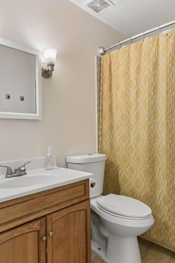 41 King Street E, Saint Paul, MN 55107