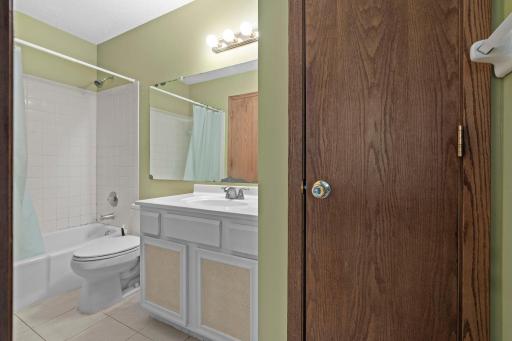 11971 71st Avenue N, Maple Grove, MN 55369