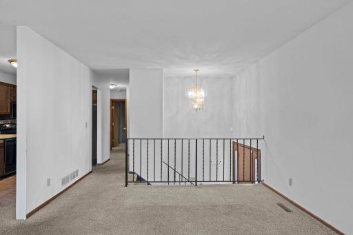 11971 71st Avenue N, Maple Grove, MN 55369