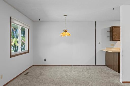 11971 71st Avenue N, Maple Grove, MN 55369