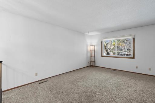 11971 71st Avenue N, Maple Grove, MN 55369