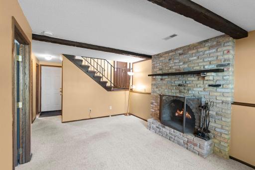 11971 71st Avenue N, Maple Grove, MN 55369