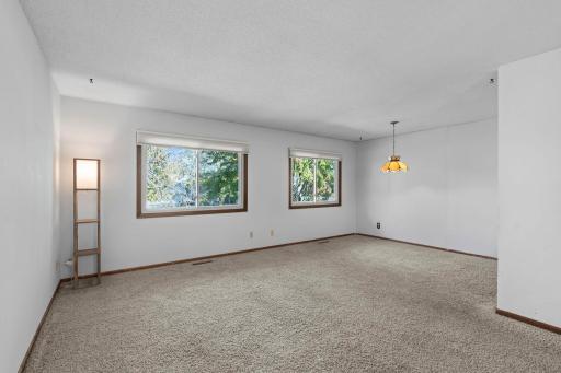 11971 71st Avenue N, Maple Grove, MN 55369