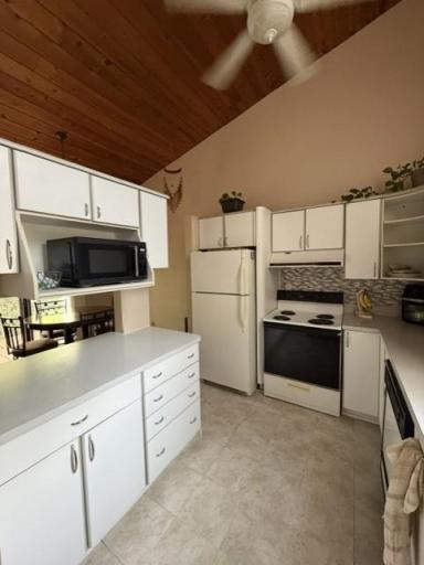 13799 Heywood Court, Apple Valley, MN 55124