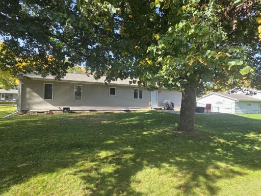 801 19th Street SE, Willmar, MN 56201